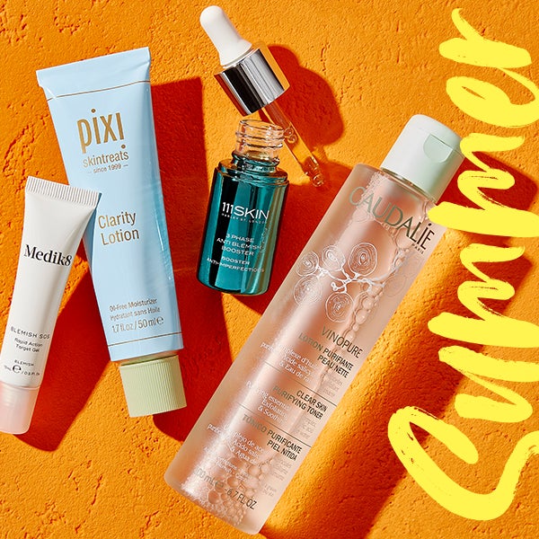 Salicylic Acid is the hero ingredient to refine and treat your complexion. shop now