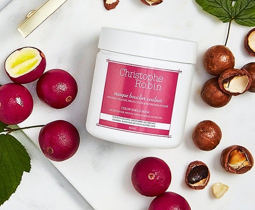 Christophe Robin ist eine Marke, die dafür sorgt, dass dein Haar so gesund, glänzend und wunderschön wie nie zuvor wird!