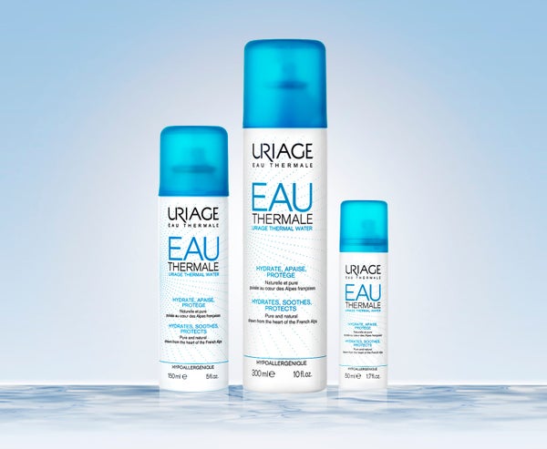 Im Herzen der französischen Alpen fließt seit 75 Jahren Uriage Thermalwasser. Im Laufe der Jahreszeiten wird es mit Mineralien und Spurenelementen angereichert, um eine Quelle der Pflege für die ganze Familie zu werden.