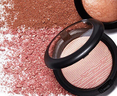 MAC Enlumineur et contouring